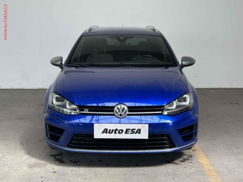 Volkswagen Golf - hlavní fotka