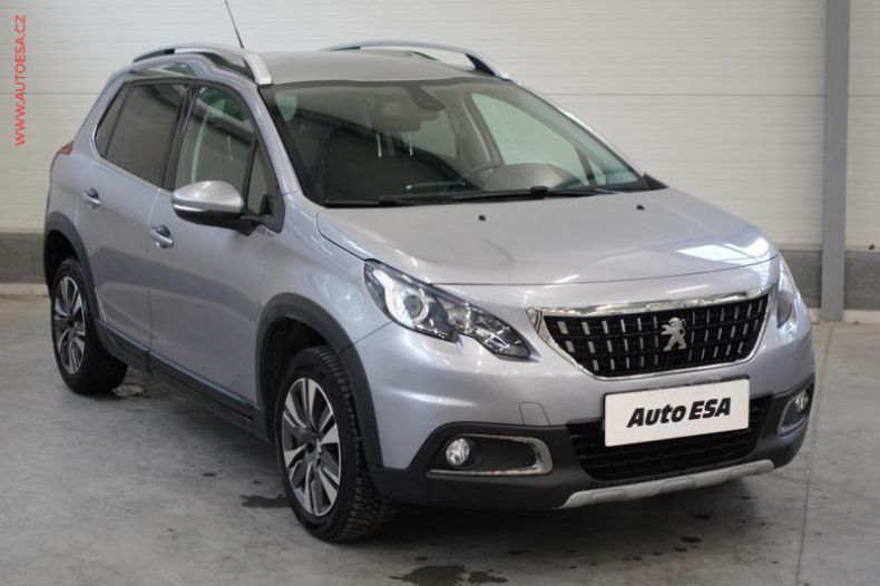 Peugeot 2008 - hlavní foto