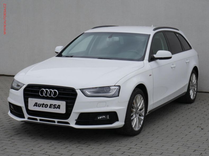 Audi A4 - hlavní fotka