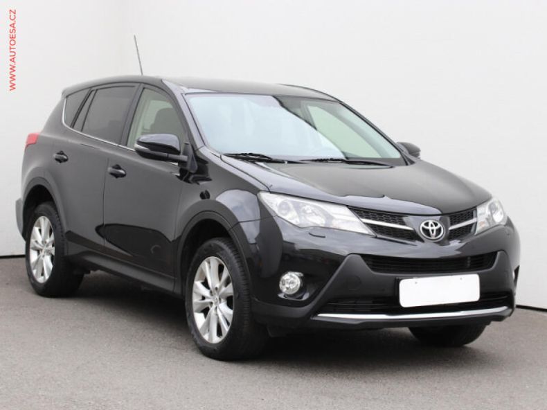 Toyota RAV 4 - hlavní foto