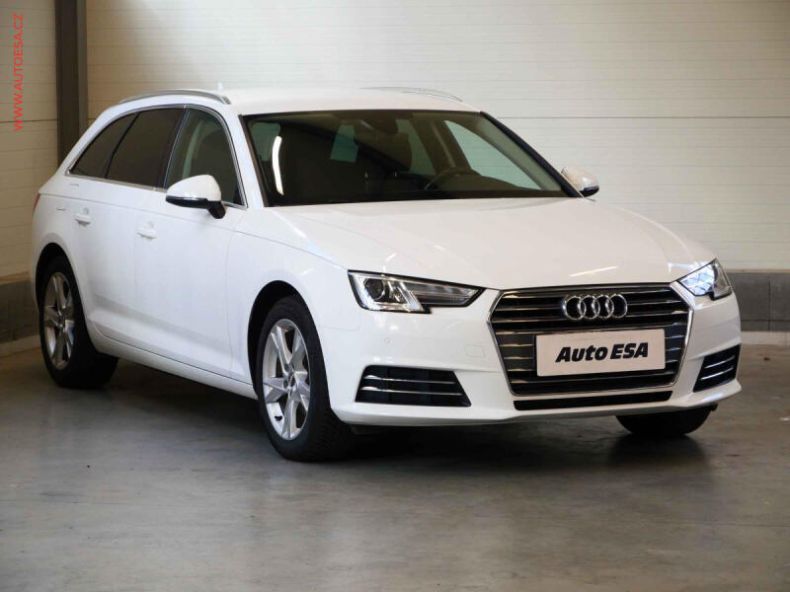 Audi A4 - hlavní foto