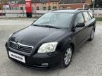Toyota Avensis - fotka číslo 2