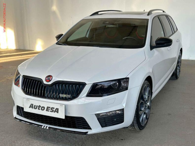 Škoda Octavia - hlavní fotka