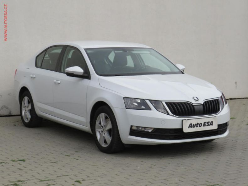 Škoda Octavia - hlavní foto