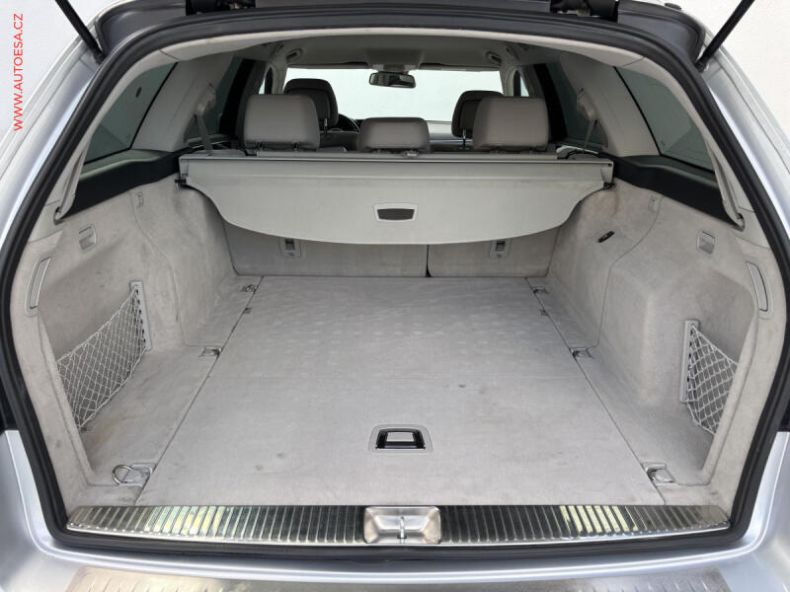 Mercedes Třída E - hlavní fotka