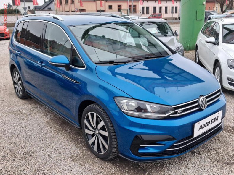 Volkswagen Touran - hlavní foto
