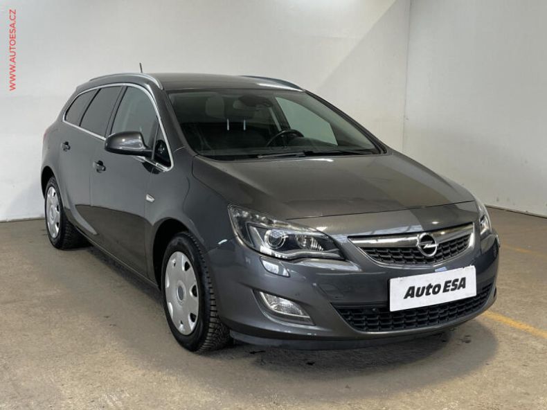Opel Astra - hlavní fotka inzerátu