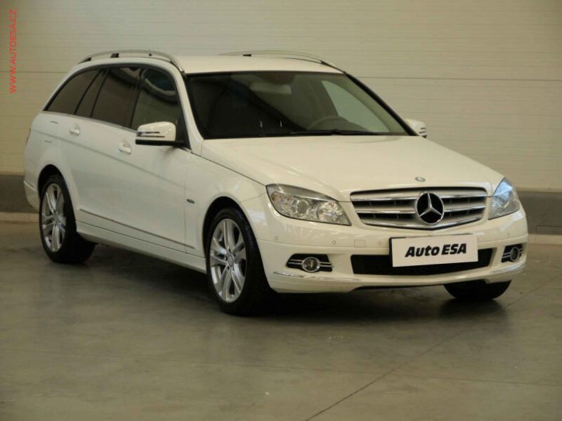 Mercedes Třída C - hlavní foto