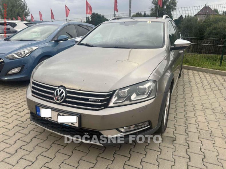 Volkswagen Passat - hlavní foto