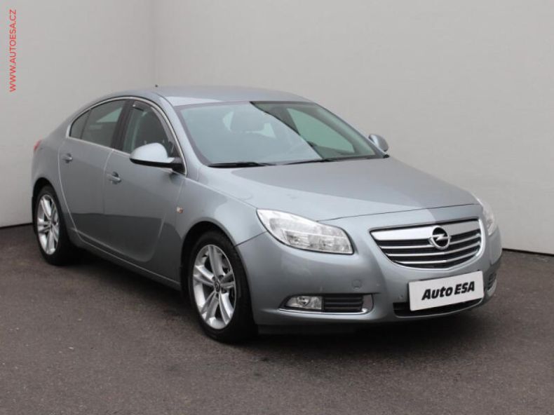 Opel Insignia - hlavní fotka inzerátu