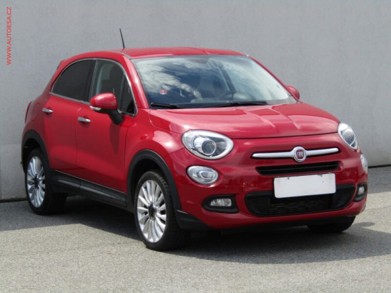 Fiat 500 X - hlavní foto