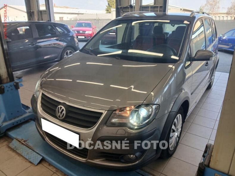 Volkswagen Touran - hlavní fotka inzerátu