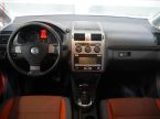 Volkswagen Touran - fotka číslo 9