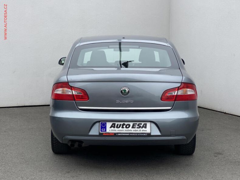 Škoda Superb - hlavní fotka