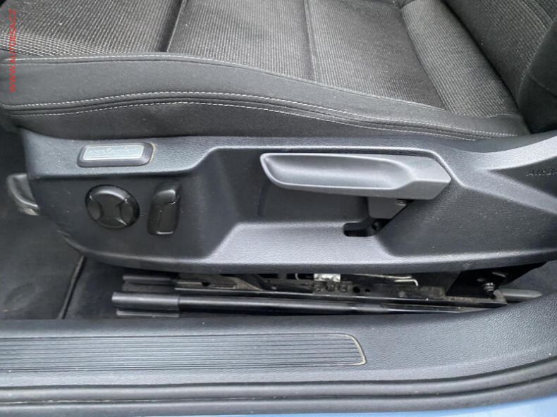 Volkswagen Passat - hlavní fotka