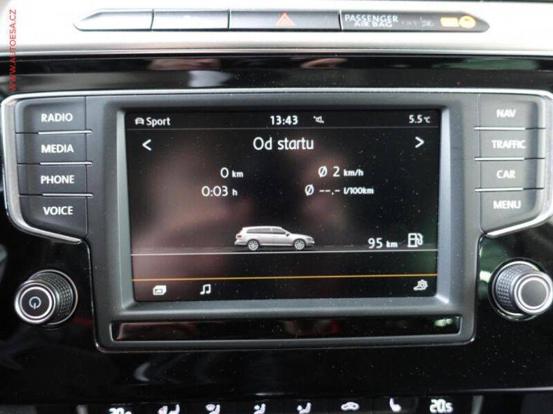 Volkswagen Passat - hlavní fotka