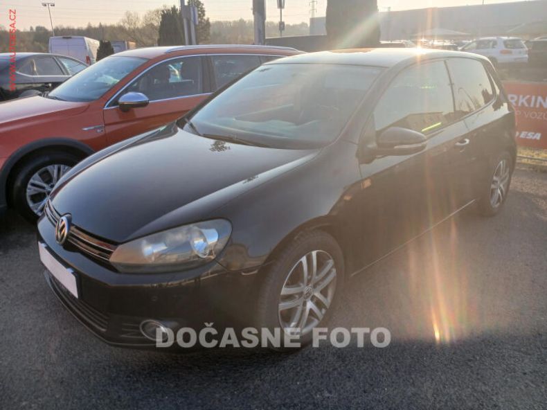 Volkswagen Golf - hlavní fotka inzerátu