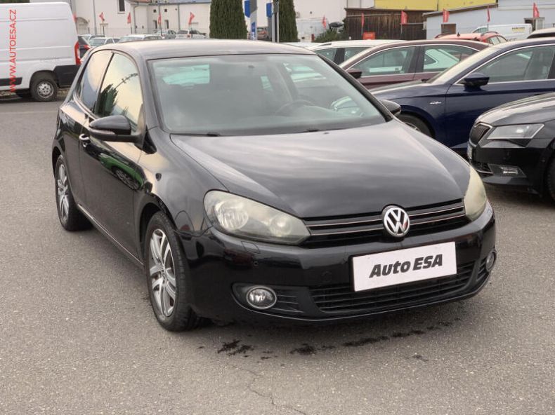 Volkswagen Golf - hlavní fotka inzerátu