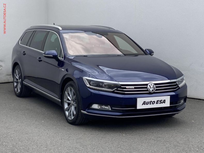 Volkswagen Passat - hlavní foto