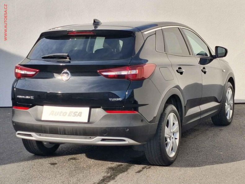 Opel Grandland X - hlavní fotka