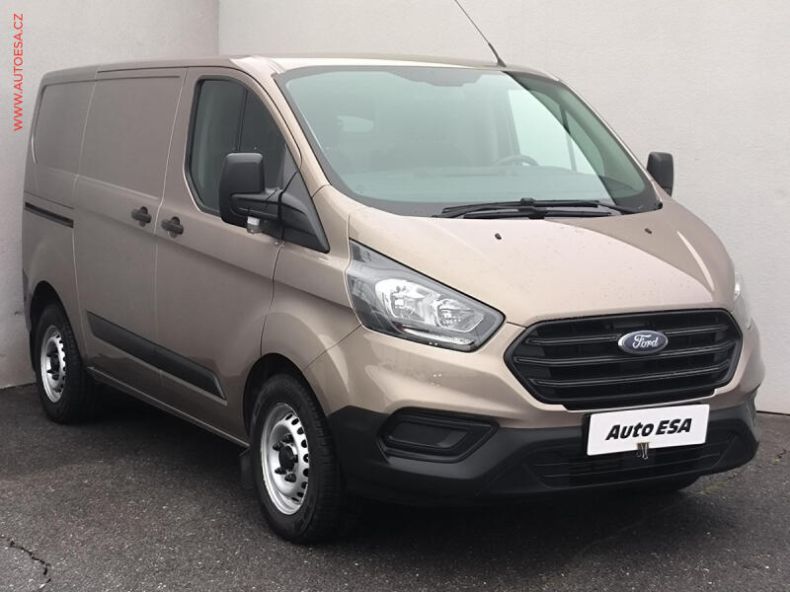 Ford Transit - hlavní foto