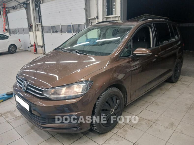 Volkswagen Touran - hlavní foto