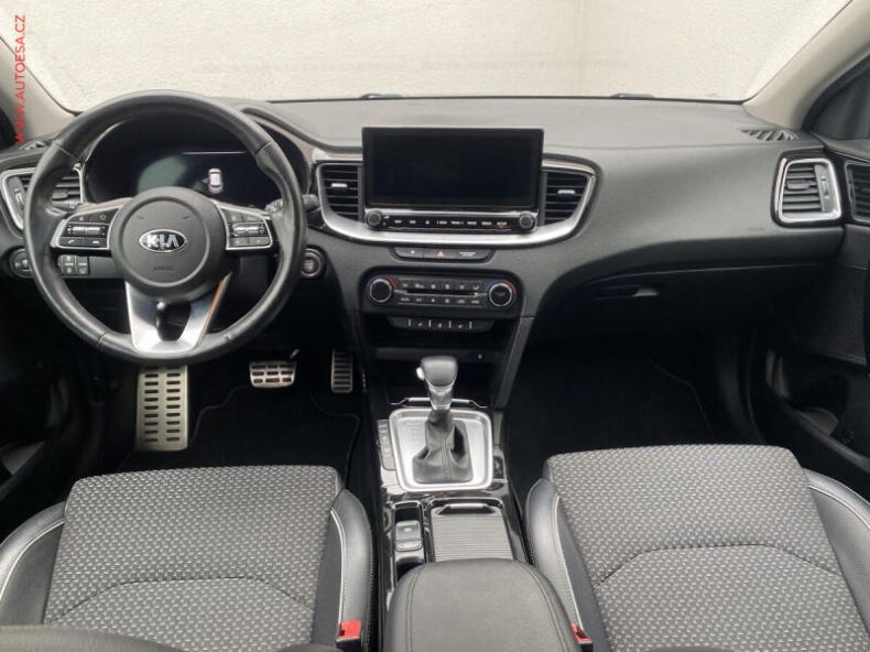 Kia XCeed - hlavní fotka