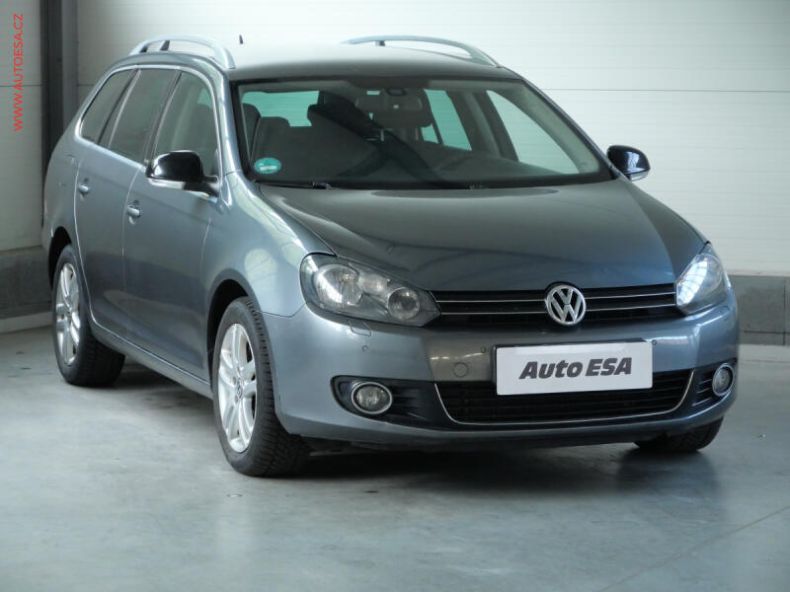 Volkswagen Golf - hlavní foto