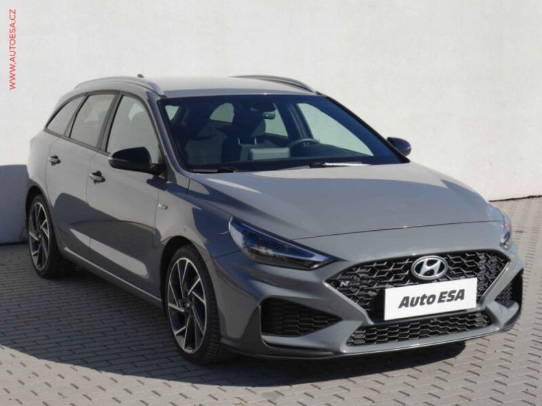 Hyundai i30 - hlavní fotka