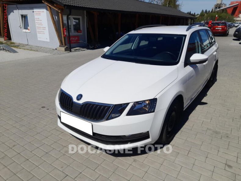 Škoda Octavia - hlavní foto
