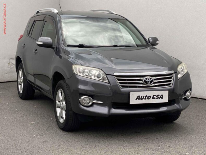 Toyota RAV 4 - hlavní fotka inzerátu
