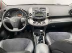 Toyota RAV 4 - fotka číslo 7