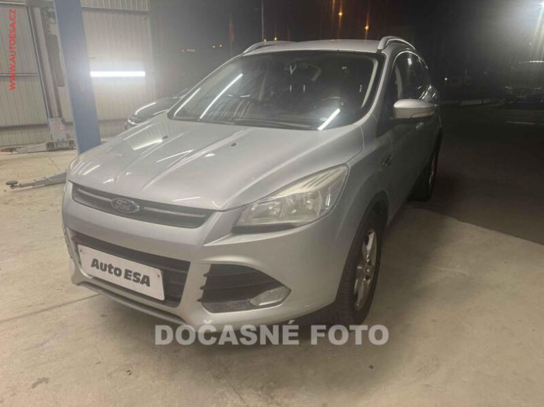 Ford Kuga - hlavní foto