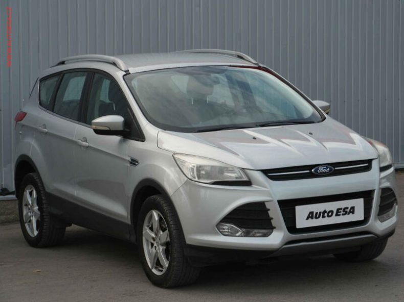 Ford Kuga - hlavní foto