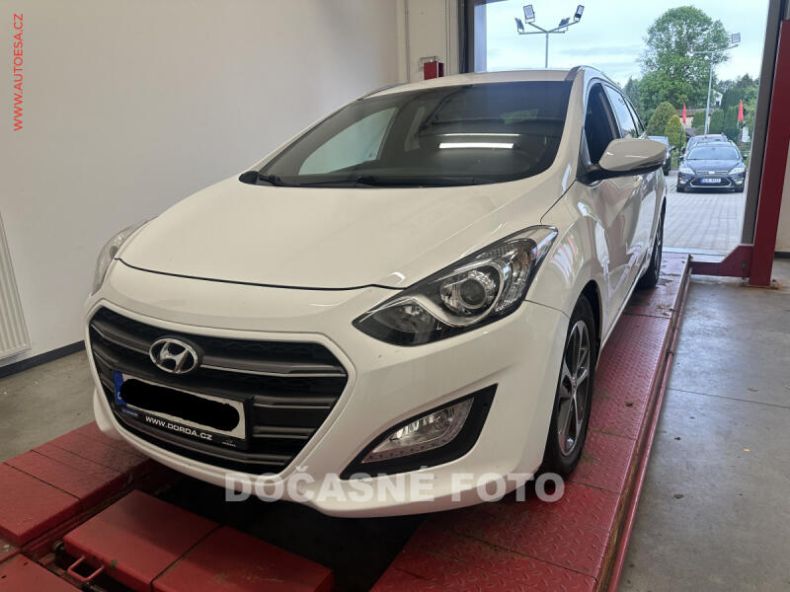 Hyundai i30 - hlavní fotka inzerátu