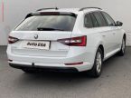 Škoda Superb - fotka číslo 3