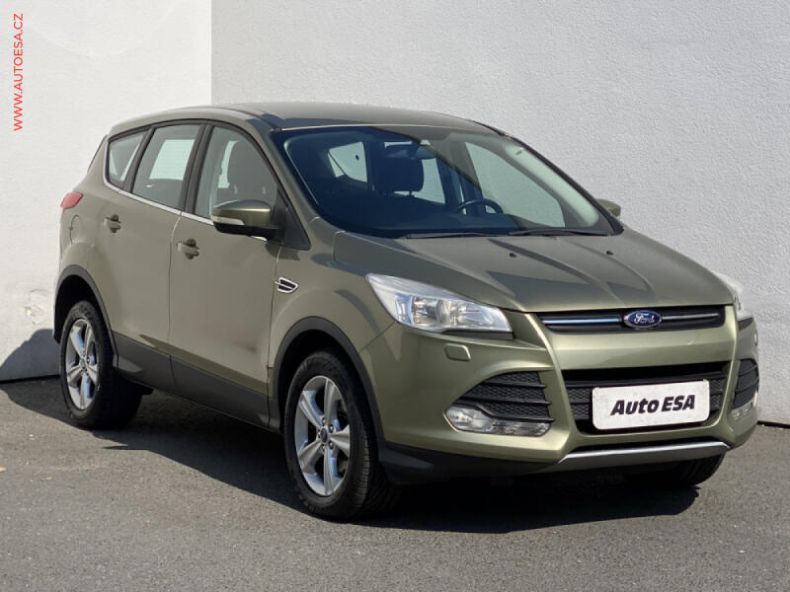 Ford Kuga - hlavní foto