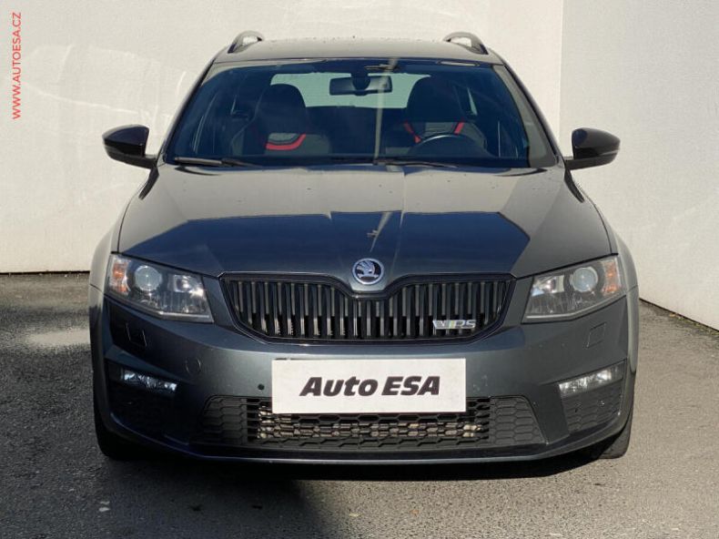 Škoda Octavia - hlavní fotka