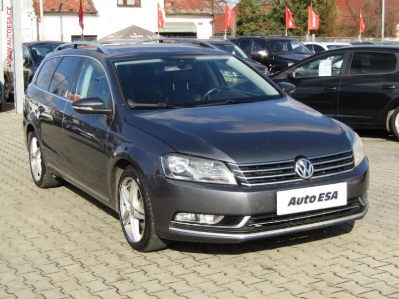 Volkswagen Passat - hlavní fotka inzerátu