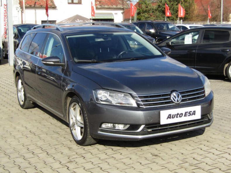 Volkswagen Passat - hlavní foto
