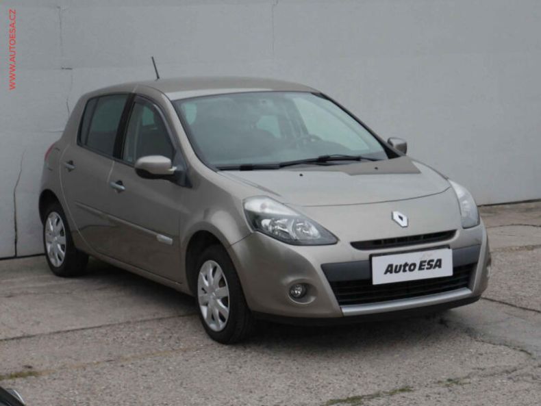 Renault Clio - hlavní foto