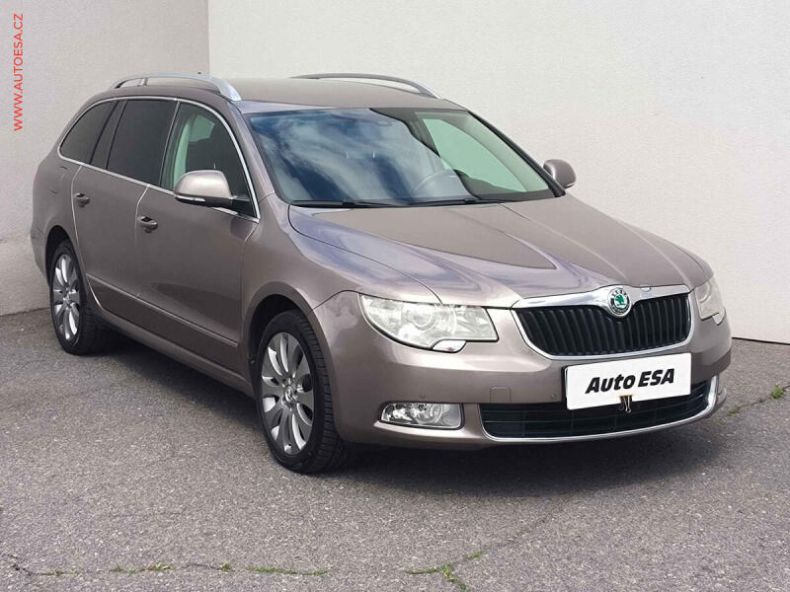 Škoda Superb - hlavní fotka inzerátu