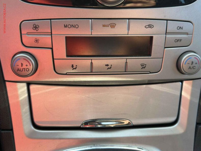 Ford S-MAX - hlavní fotka