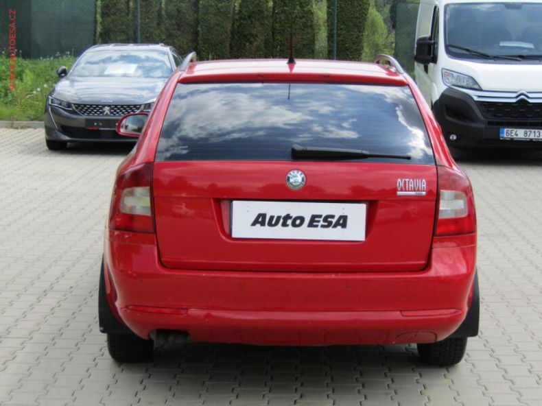 Škoda Octavia - hlavní fotka