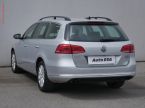 Volkswagen Passat - fotka číslo 5