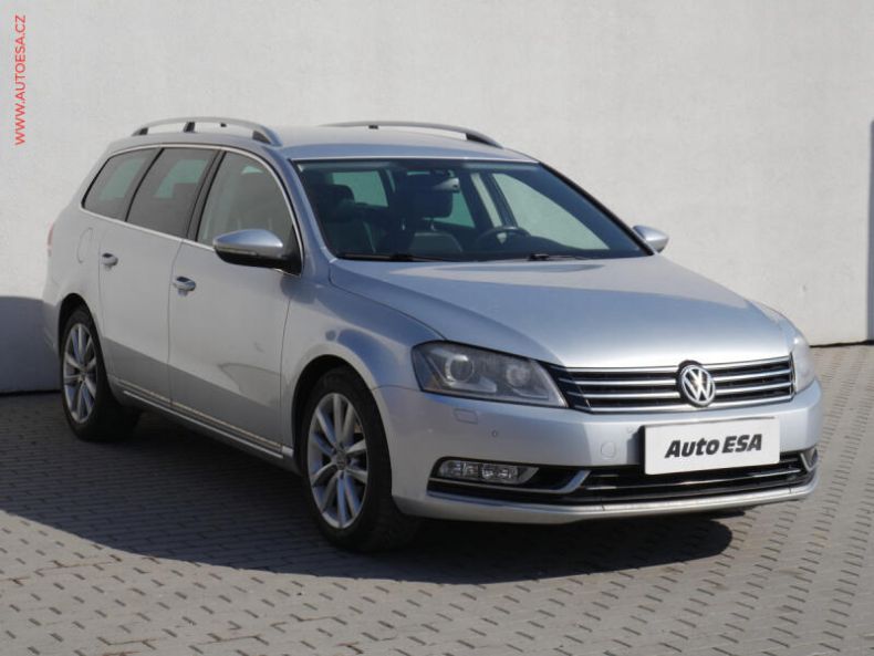 Volkswagen Passat - hlavní fotka inzerátu