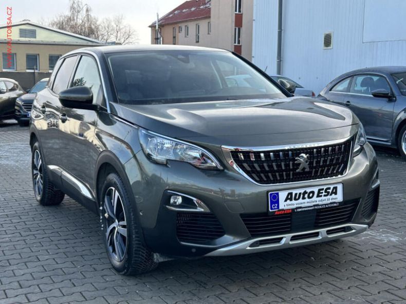 Peugeot 3008 - hlavní foto