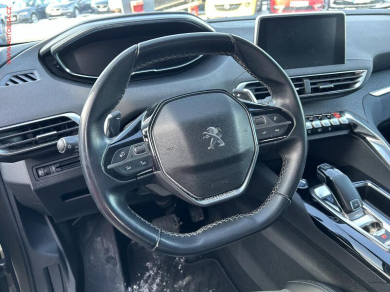 Peugeot 3008 - hlavní fotka
