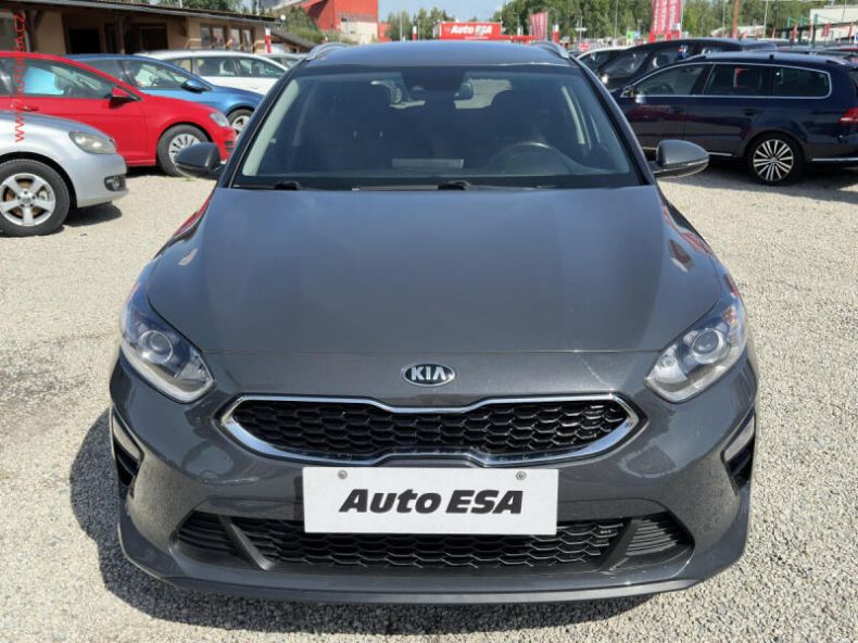 Kia Cee'd - hlavní fotka