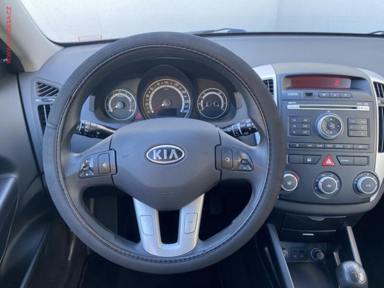 Kia Cee'd - hlavní fotka